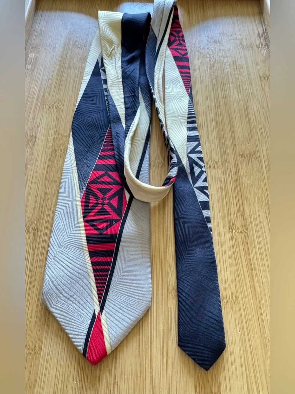 FROG Brand Men’s Geometric Print Silk Satin Necktie Made In Italy 59”
